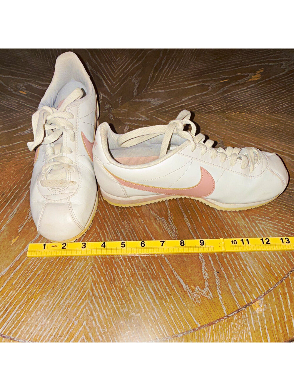 Nike White/Pink Lace-Up Low Top Sneakers MPN 807471-013 Men's US 8 EU 39